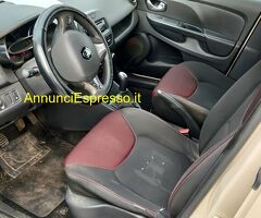 RENAULT Clio 4ª serie 1.5 8v 75CV 5P Energy intense Utilitaria