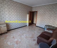 Appartamento mq76 Da ristrutturare terzo piano