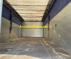 VOLVO FH 12 460 CON CASSONE RIB