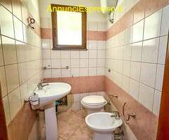  Vendita Commerciale 96 mq 