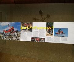 DEPLIANT HONDA DOMINATOR