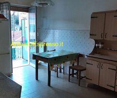 Appartamento mq76 Da ristrutturare terzo piano