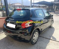 PEUGEOT 208 2ª serie 1.4 HDI ACTIVE Berlina
