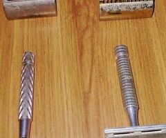 Due rasoi vintage Gillette un Lunawerk, un British