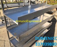 N.3 SCAFFALI IN ACCIAIO INOX PER ARTICOLI VARI