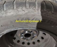 Vendo GOMME TERMICHE 175-65-R14 PER YARIS 1a s.