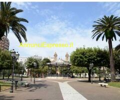 Negozio Zona centralissima mq250 Privato