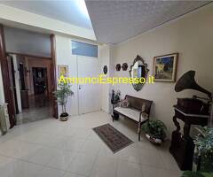 Viale della Libertà, 219 Vendita Appartamento 176 mq 