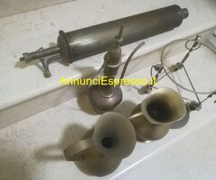 VENDO VARI OGGETTI IN OTTONE,
