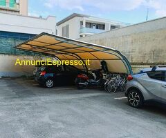 Posto auto coperto mq15 Ristrutturato piano seminterrato