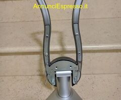 Vendo PIEDISTALLO PORTA TV universale