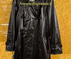 Vendo CAPPOTTO  da donna, nero, cerato, lucido