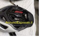 Vendo CASCO DA BICI usato