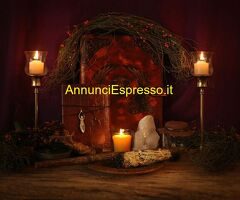 Cartomante esperta in stregoneria