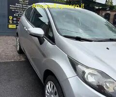FORD Fiesta 6ª serie Fiesta VI 2008 3p 1.2 16v Titanium  Berlina