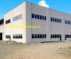 Capannone casello Greggio mq6600 Privato