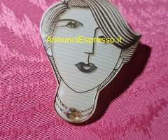 LÃ©a Stein Paris spilla  vintage , in acetato