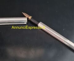 Penna stilografica S.T. DUPONT  pennino oro 18 ct