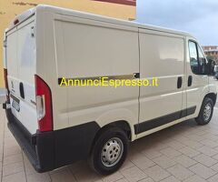 Furgonato PEUGEOT alimentazionediesel