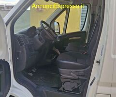 Furgonato PEUGEOT alimentazionediesel