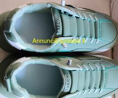 SNEAKER  N. 43 /44 NUOVE, STILE SPORTIVO E CASUAL.