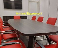 Arredo per sala riunione direzionale nuovo