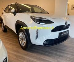TOYOTA Yaris 4ª serie 1.5 CC COMFORT SUV