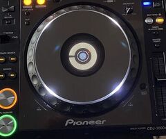 CDJ-2000NXS Deck per DJ digitale professionale