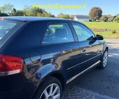 AUDI A3 2ª serie A3 1.9 tdi Ambiente Berlina