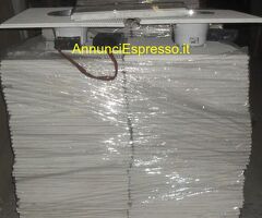 Stock Pannelli in gesso per controsoffittatura