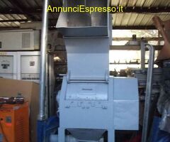 Macinatore a lame ,ecc.