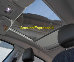 PEUGEOT 2008 BlueHdi 100 SW Station Wagon