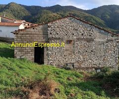 Cascina mq130 Da ristrutturare primo piano