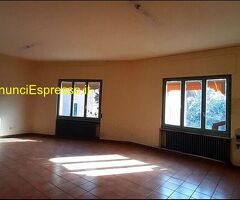 Casa mq430 Da ristrutturare su più livelli