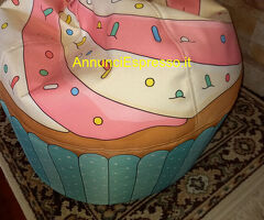 Pouf originale Wooof in poliestere morbido