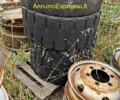 N.4 GOMME PIENE X MULETTO MISURE 250-15 CERCHIO 10