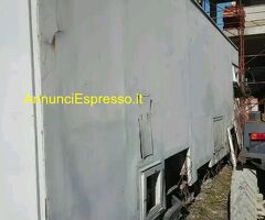 Autonegozio minonzio, d epoca  in fase di restauro