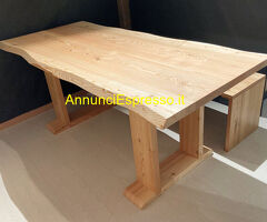 Tavolo larice artigianale