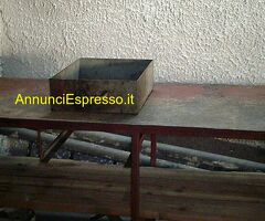 ROBUSTO BANCO DA LAVORO IN FERRO.