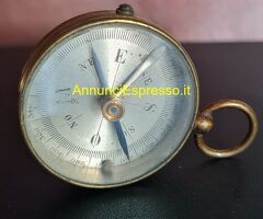 Antica bussola   tascabile in ottone fine ottocent