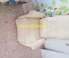 DUE-POLTRONE-RELAX-MASSAGG.-ELETTRICA IN PELLE