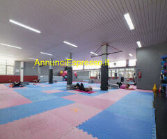 Spartacus Team cerca  Istruttore sala pesi nel settore Altri Settori con  esperienza