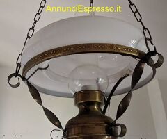 Vendo Lampadario A Neon da cucina.