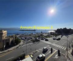 via Garibaldi, 275 Vendita Appartamento 451 mq 